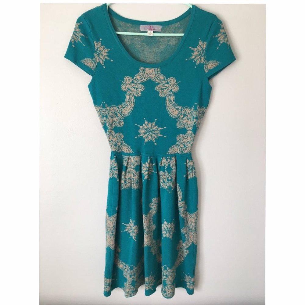 Francesca's Teal Short Sleeve Dress
